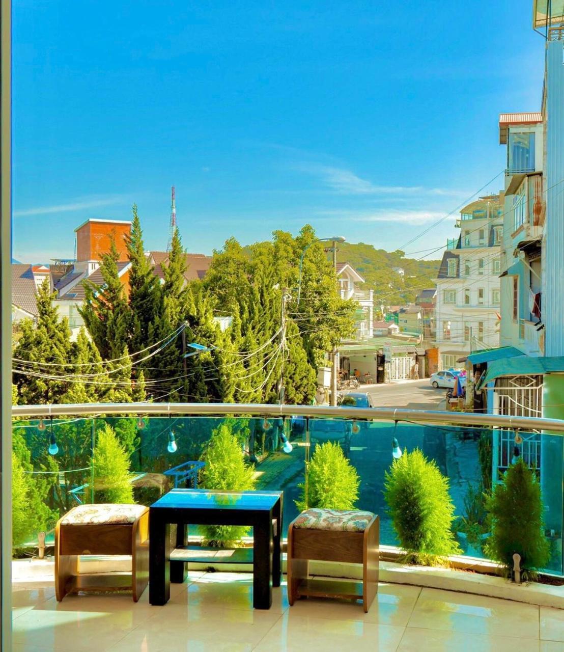 Moc Yen Hotel Dalat Bagian luar foto