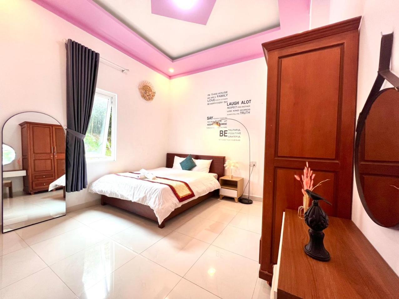 Moc Yen Hotel Dalat Bagian luar foto